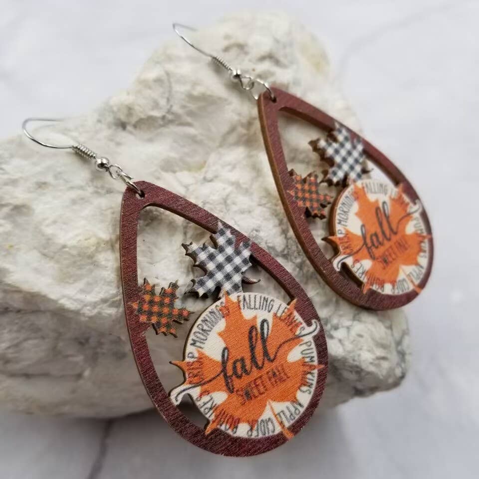 Sweet Fall Maple Leaf Earrings