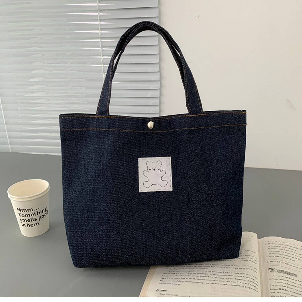 TOTE BAGS WITH EXQUISITE DENIM