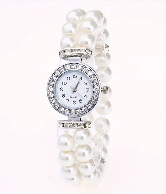 RHINESTONE FACE AND PEARL CHAIN WATCH