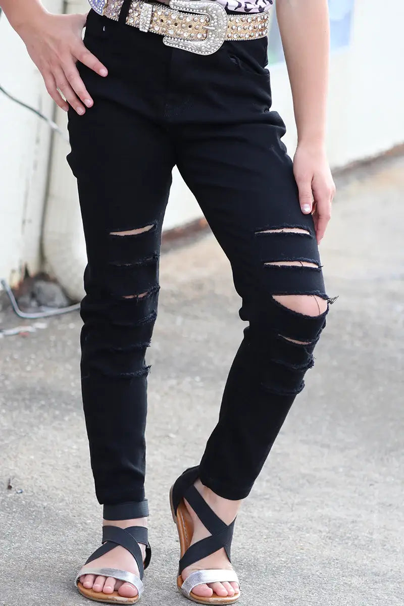 BLACK RIPPED SKINNY JEANS