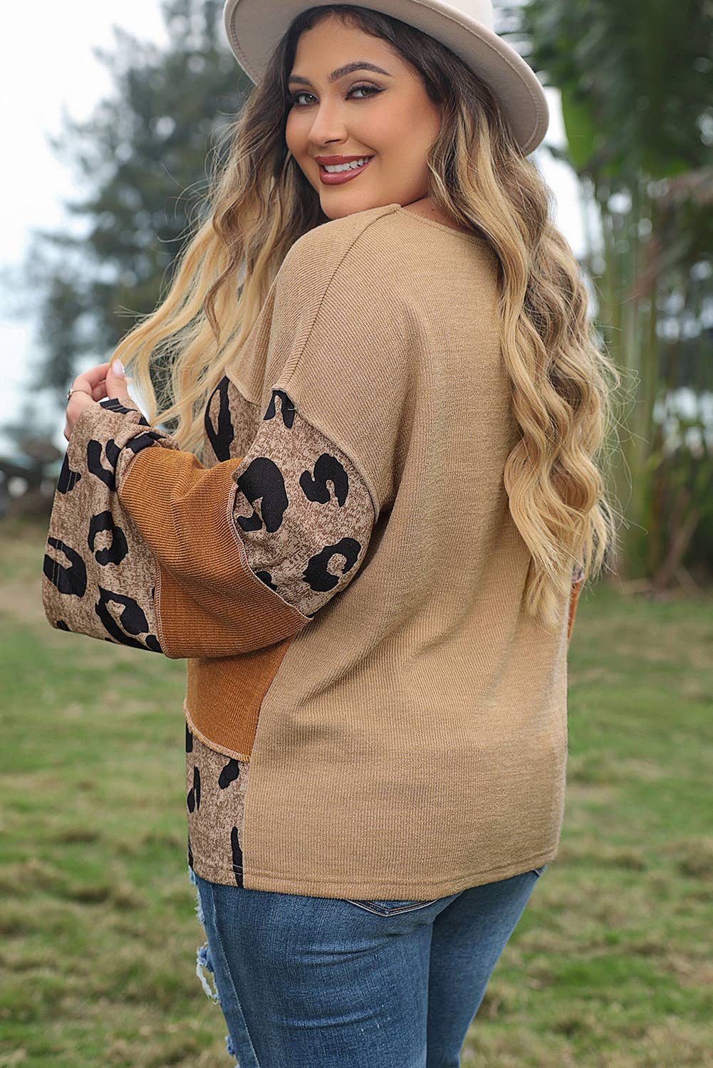 Beige Plus Size Leopard Colorblock Patchwork Wide Sleeve Top